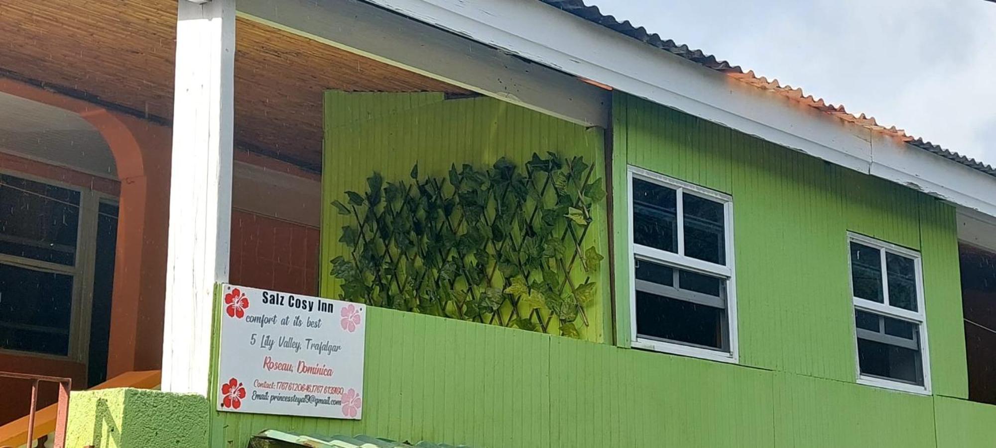 Salz Cozy Inn Roseau Eksteriør bilde